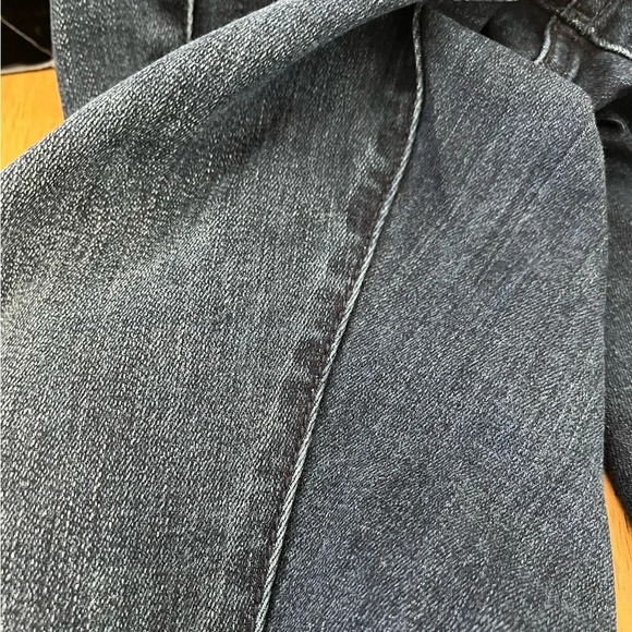 Pilcro Ultra high-rise skinny jeans, size 32 - Picture 10 of 11